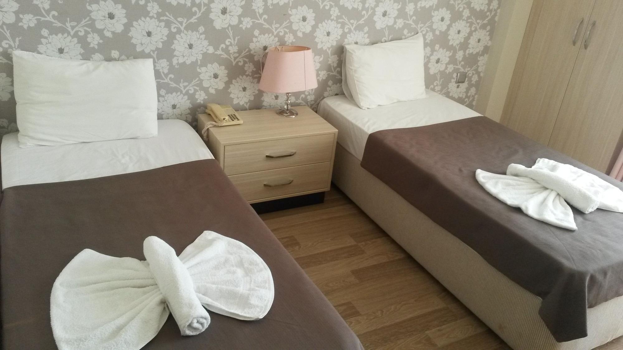Winecity Hotel دمرة المظهر الخارجي الصورة
