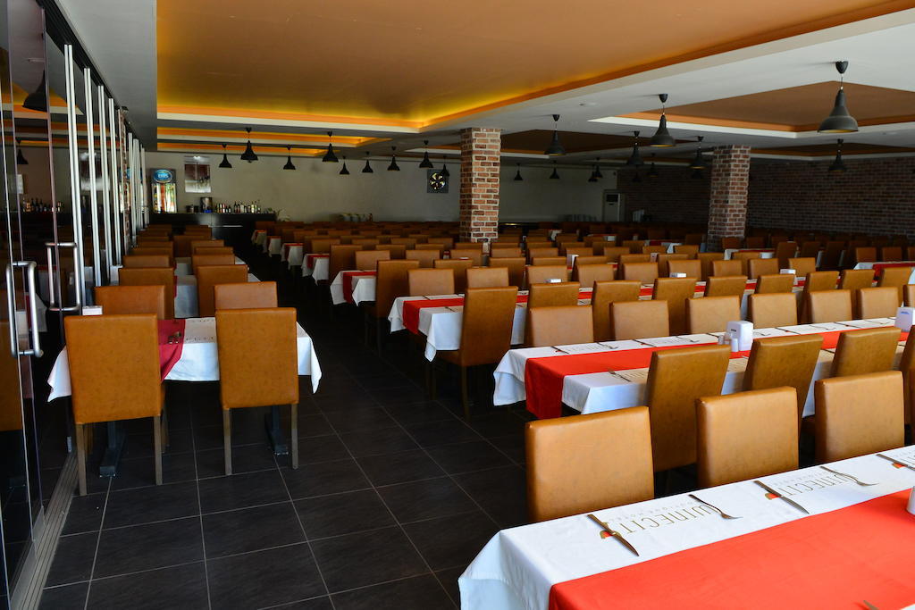 Winecity Hotel دمرة المظهر الخارجي الصورة