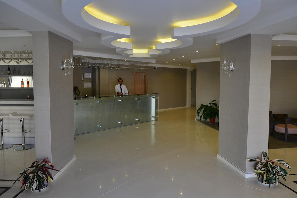 Winecity Hotel دمرة المظهر الخارجي الصورة