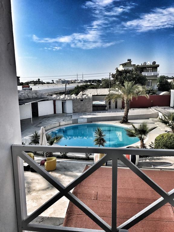 Winecity Hotel دمرة المظهر الخارجي الصورة